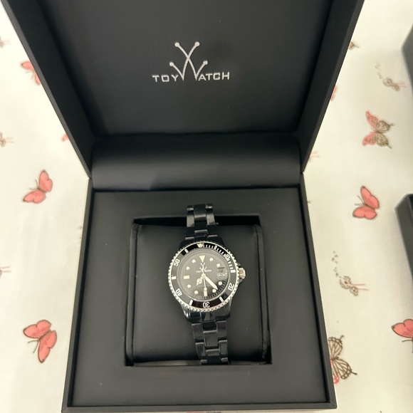 ToyWatch - Black - Picture 4 of 6